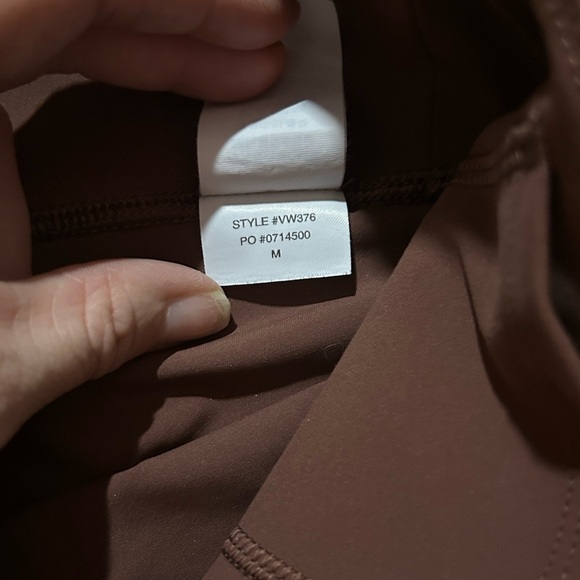 VUORI Rib Studio Short Women's BIKE Shorts Cedar 
M 6" inseam - Picture 4 of 11